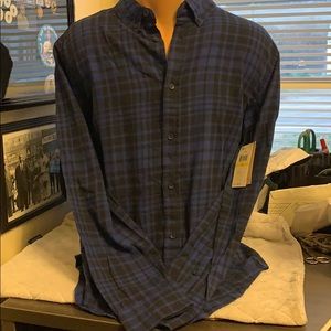 Levi’s men’s medium flannel Shrek oxford style NWT